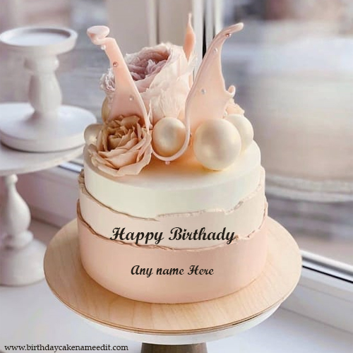 Write a name on Pink Birthday Cake Pic